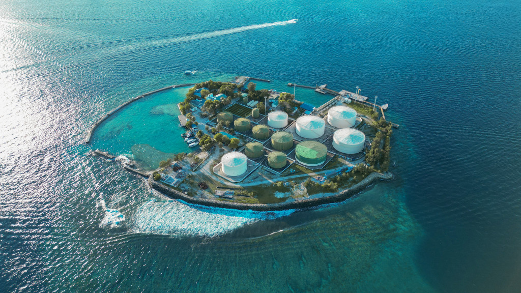 އެކްސްޕްލެއިންޑް: އަހަރު ދުވަހުގެ ފިއުލް ސްޓޯރޭޖް ހެދުމަކީ ހުވަފެނެއް